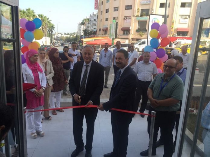 Tunisie Telecom inaugure son flagship store à El Manar