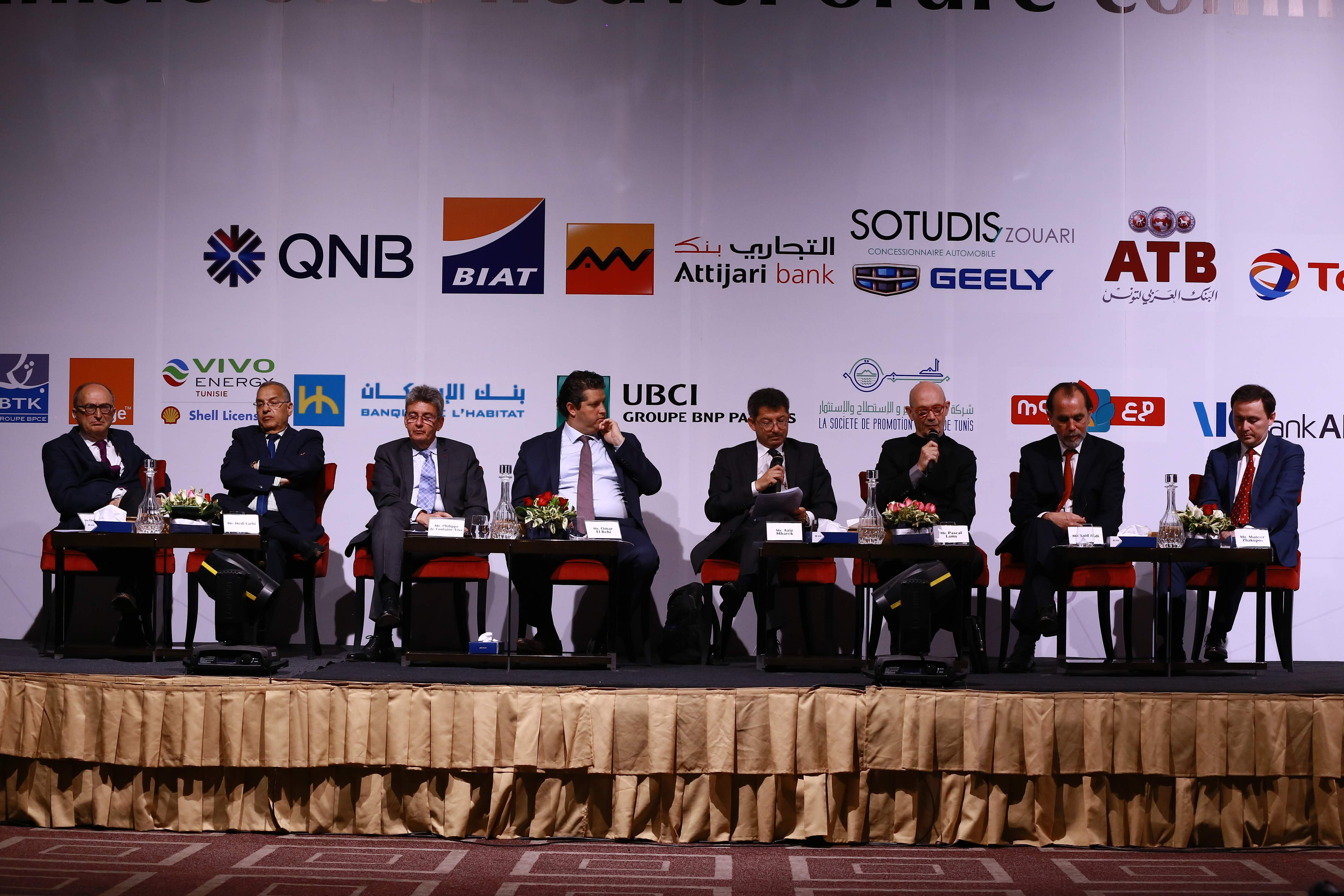 La Tunisie et le nouvel ordre commercial mondial: rêver global et remédier local