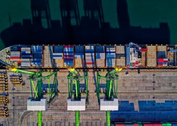 Commerce extérieur : le déficit se rétrécit