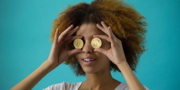 Pour contrer la Libra de Facebook, l’ITES recommande l’accélération de la mise en oeuvre du crypto-dinar