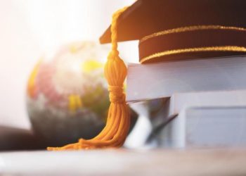 Exceptionnellement, les étudiants peuvent transférer les frais de séjour de juillet et août