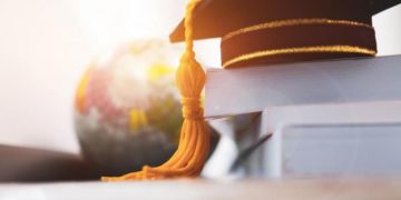 Exceptionnellement, les étudiants peuvent transférer les frais de séjour de juillet et août