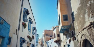 Immobilier: une importante baisse du volume des transactions, mais les prix continuent leur marche haussière