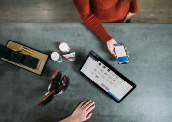 Voici pourquoi les banques gagneraient à adopter les directives de l’open banking, selon un expert de la fintech