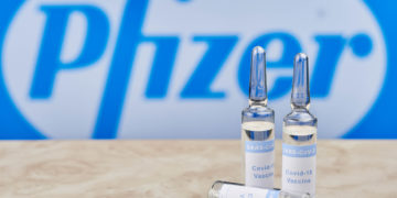 Le vaccin contre le coronavirus Pfizer “n’a pas besoin d’être conservé à -70°C”