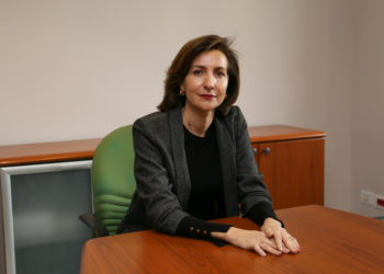 Emna Kallel: “Les femmes doivent se projeter et se battre pour rejoindre les Conseils d’administration”