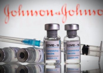Les autorités sanitaires américaines appellent à une pause dans l’utilisation du vaccin Johnson & Johnson