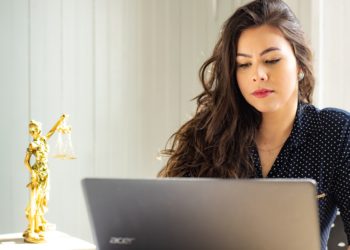 Par qui se faire accompagner pour finaliser la vente de votre entreprise ?