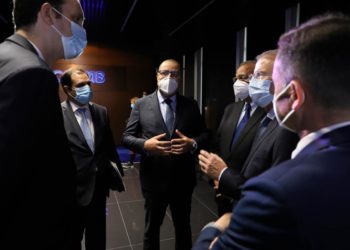 EXCLUSIF ― Mechichi aurait autorisé, de Lisbonne, l’ouverture des boutiques. Les autorités en Tunisie n’en étaient pas au courant.