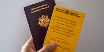 Pour sauver le tourisme, les plus grandes économies du monde parient sur le passeport vaccinal