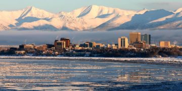 Pour attirer les touristes, Alaska leur offre … des vaccins anti-Covid gratuits !