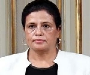 Ministère de  l’Economie, des Finances et d’appui à l’investissement : Passation entre Mme Sihem Boughdiri Nemsia et Mr Ali Kooli