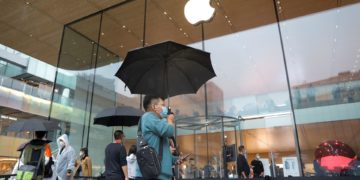 Pourquoi les fournisseurs d’Apple et de Tesla ont dû arrêter leur production en Chine ?