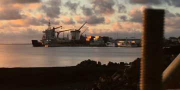 Une nouvelle taxe sur les émissions de carbone des navires ?