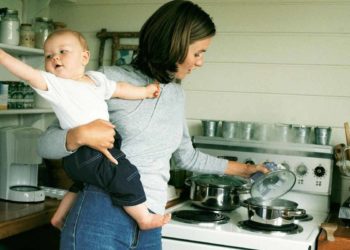 Ligue des électrices tunisiennes : et si on rémunérait les femmes au foyer ?