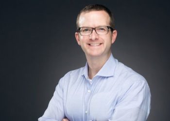 Le directeur de la technologie de Facebook quitte ses fonctions ; Zuckerberg nomme le responsable du matériel informatique pour le remplacer