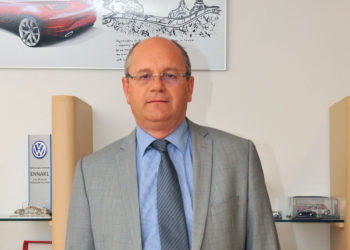 Brahim Debbeche : la suppression des taxes sur les voitures électriques ne suffit pas