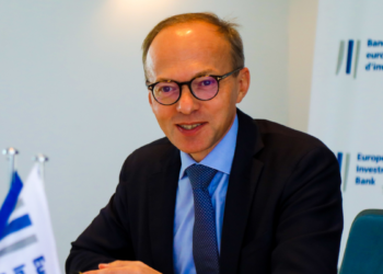 Jean-Luc Revéreault: “Il y a un milliard d’euros non décaissé à la BEI!”