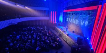 Touskié Tounsi Show : Mourad Rouge et Mehdi Bachtarzi mettent le feu à la “Middle Night”