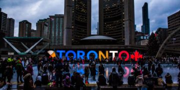 Le nombre de postes vacants au Canada a atteint un record historique