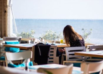 La dominance des plages privées en Tunisie