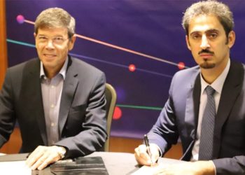 Ooredoo Tunisie signe une convention pour relier la Tunisie au câble sous-marin Peace