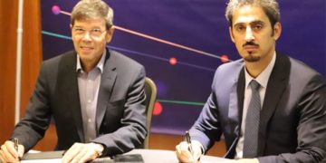 Ooredoo Tunisie signe une convention pour relier la Tunisie au câble sous-marin Peace