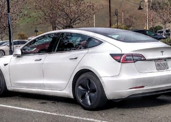 Le leadership de Tesla s’érode