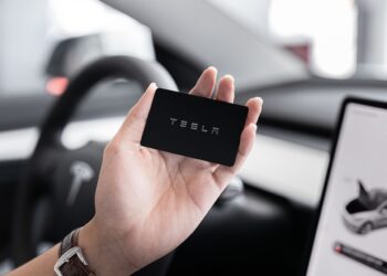 Tesla affiche déjà une demande de deux fois sa production