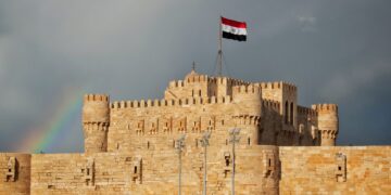 L’Égypte cèdera ses participations dans 32 entreprises publiques avant mars 2024