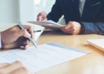 Les recruteurs de moins en moins exigeants