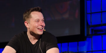 Elon Musk, l’homme le plus riche du monde, participe au salon VivaTech à Paris