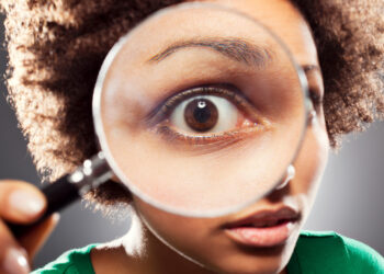 Techniques pour trouver les coordonnées professionnelles de manière efficace et éthique