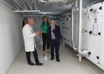 Le ministre maltais des Personnes âgées visite les installations d’Unimed et explore les opportunités de partenariat pharmaceutique