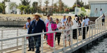 Enit: un bateau à mobilité électrique alimenté par l’énergie solaire parcourt le Lac 1
