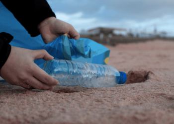 Un kilo de plastique recyclé vaut un litre de carburant!