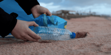 Un kilo de plastique recyclé vaut un litre de carburant!