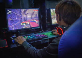 Comment les jeux vidéo peuvent stimuler l’intelligence et les compétences cognitives