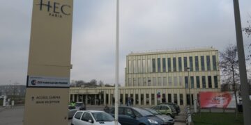 Avec HEC Paris en tête, l’Europe domine le classement du top 100 des masters en management 2023