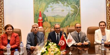 Signature d’un accord de partenariat et de coopération entre le ministère de l’Éducation et BH Bank