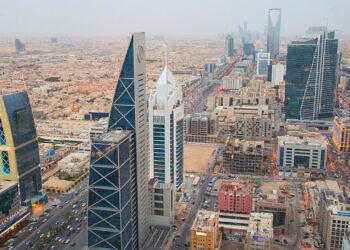 L’Arabie saoudite réduit les restrictions des investissements étrangers à La Mecque et à Médine