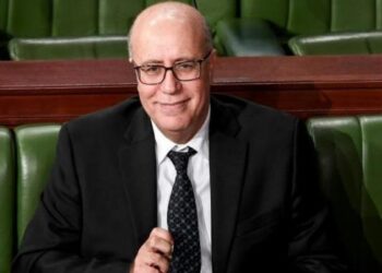 Le gouverneur de la BCT  appelle à des réformes majeures pour stimuler l’investissement