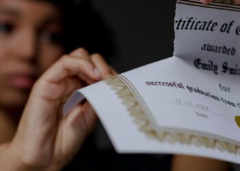 Évolution du chômage en Tunisie: stabilité en surface, disparités profondes en réalité