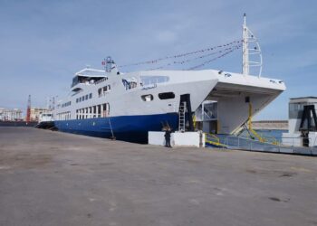 navire ocean tunisie