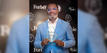 Qui est Alain Kouadio, élu entrepreneur africain de l’année 2023 par Forbes?