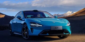 Xiaomi SU7: quand le géant de la téléphonie s’invite sur la scène automobile et défie Tesla et Porsche