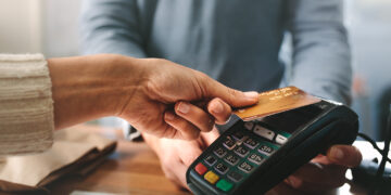 Secteur bancaire: l’OCDE recommande l’appel d’offres pour transformer les services de cartes de paiement