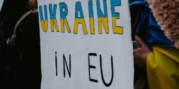 UE: feu vert aux négociations d’adhésion de l’Ukraine et de la République de Moldavie