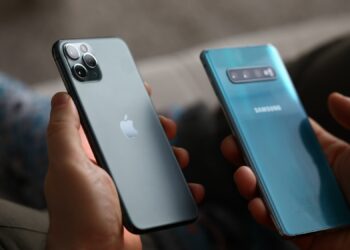 smartphones: Apple surpasse Samsung en production