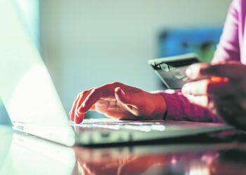 L’achat moyen sur internet stagne en 2023 à 66,533 Tnd